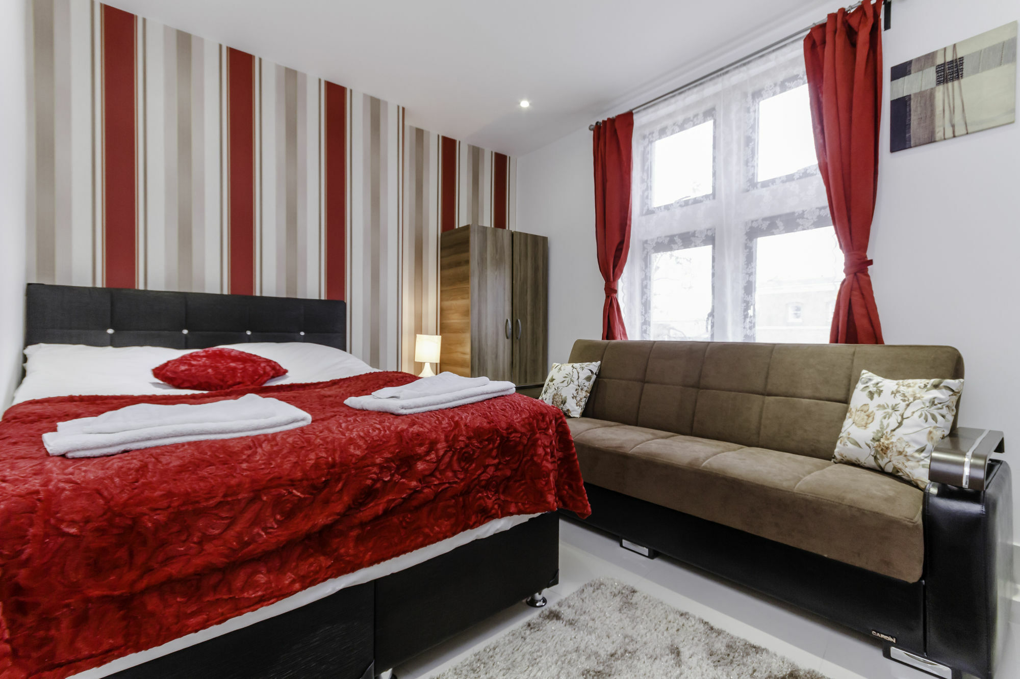 לונדון City Gate Serviced Apartments מראה חיצוני תמונה